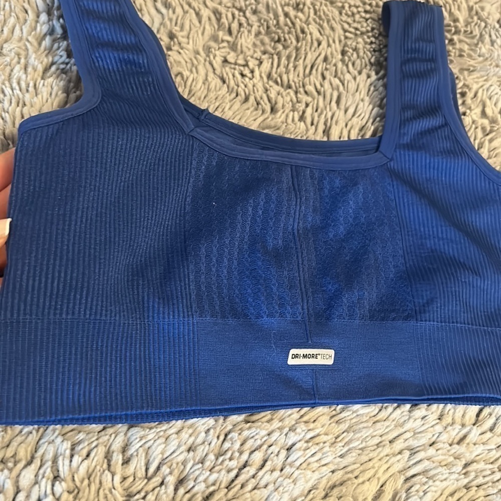Two Piece Seamless Ribbed Work Out Set - Picture 9 of 9